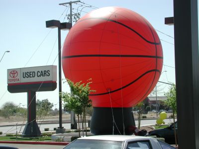 Giant basketball sells Toyotas.
